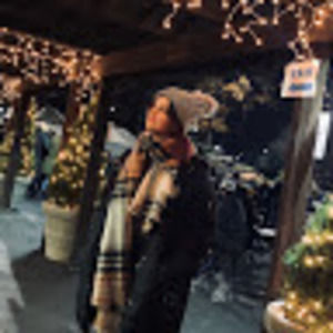 Meet your Posher, Kayla